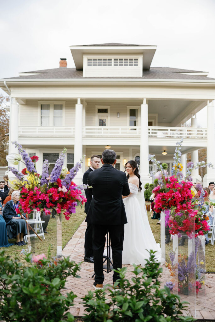 Grand Lady Austin non-hotel wedding venue manor TX oak trees and historic mansion