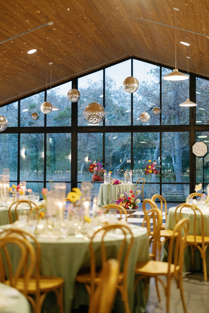 Grand Lady Austin non-hotel wedding venue manor TX oak trees and historic mansion