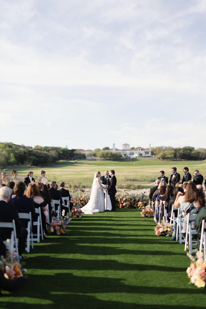 Outdoor wedding ceremony at La Cantera Resort & Spa in the Texas Hill Country